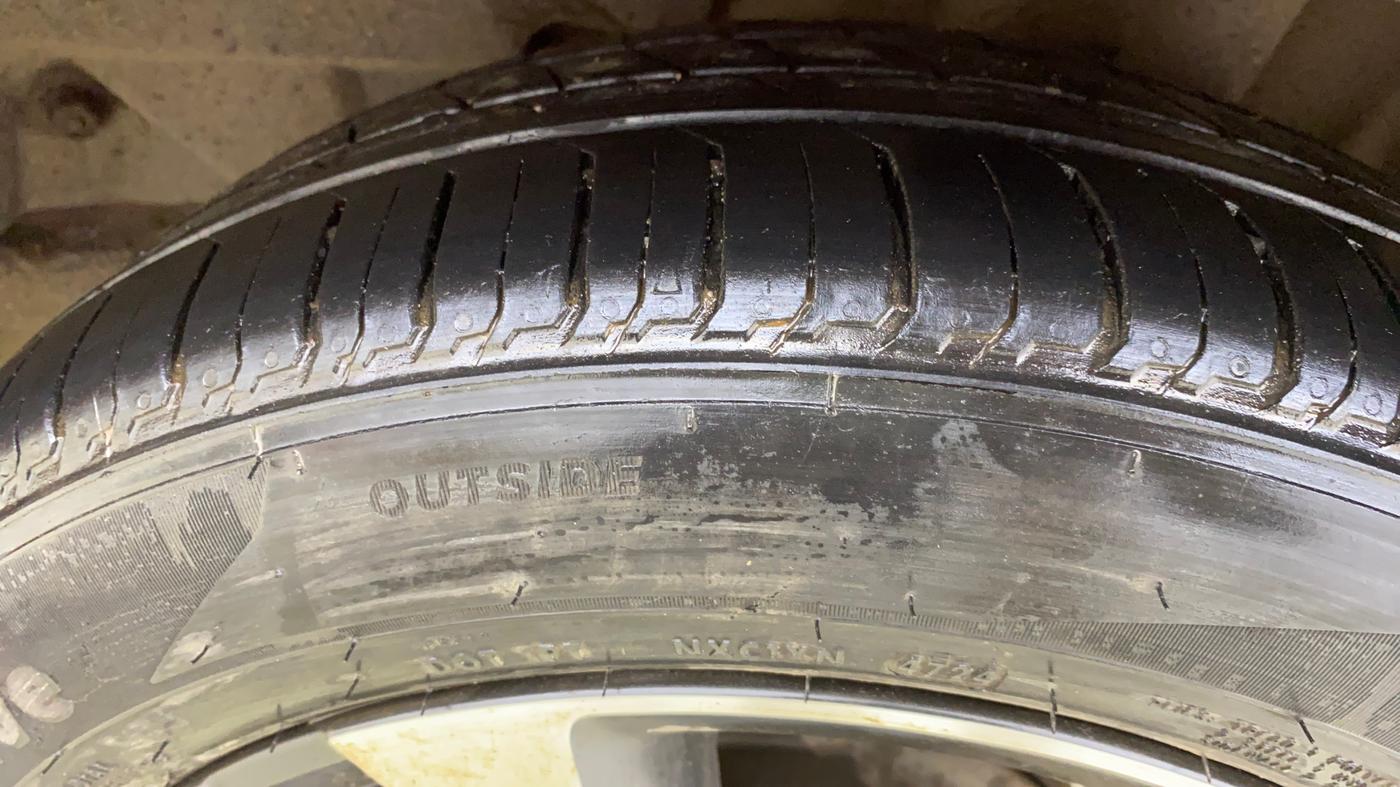 2018 Tata TIGOR XZ PLUS PETROL, CNG, Manual, 51,196 km, Left Rear Tyre Tread