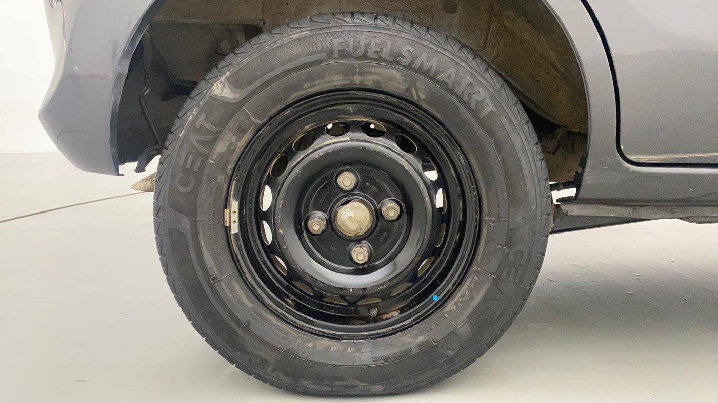 2019 Maruti Alto LXI CNG, CNG, Manual, 88,748 km, Right Rear Wheel
