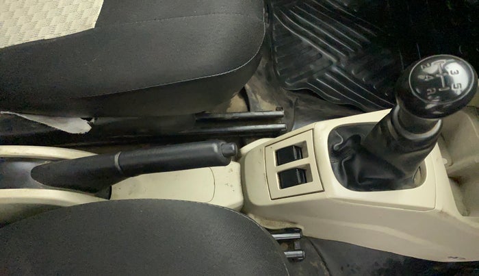 2019 Maruti Alto LXI CNG, CNG, Manual, 88,748 km, Gear Lever