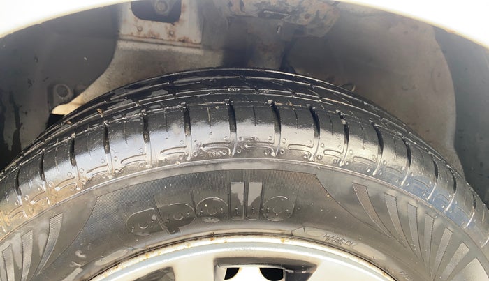 2021 Hyundai GRAND I10 NIOS ERA 1.2 KAPPA VTVT, Petrol, Manual, 36,367 km, Left Front Tyre Tread