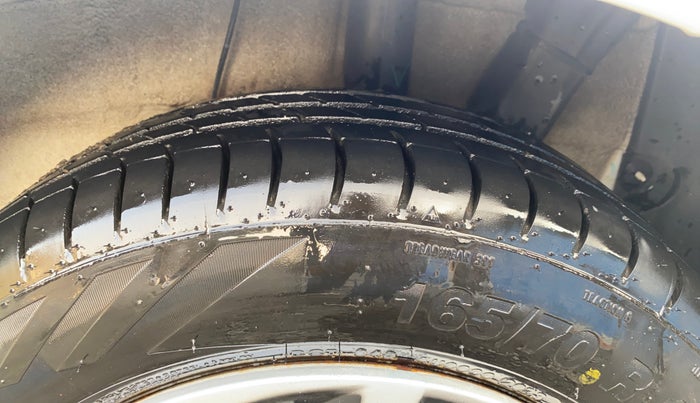 2021 Hyundai GRAND I10 NIOS ERA 1.2 KAPPA VTVT, Petrol, Manual, 36,367 km, Left Rear Tyre Tread