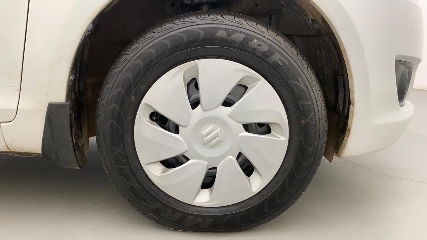 2014 Maruti Swift VDI, Diesel, Manual, 77,227 km, Right Front Wheel