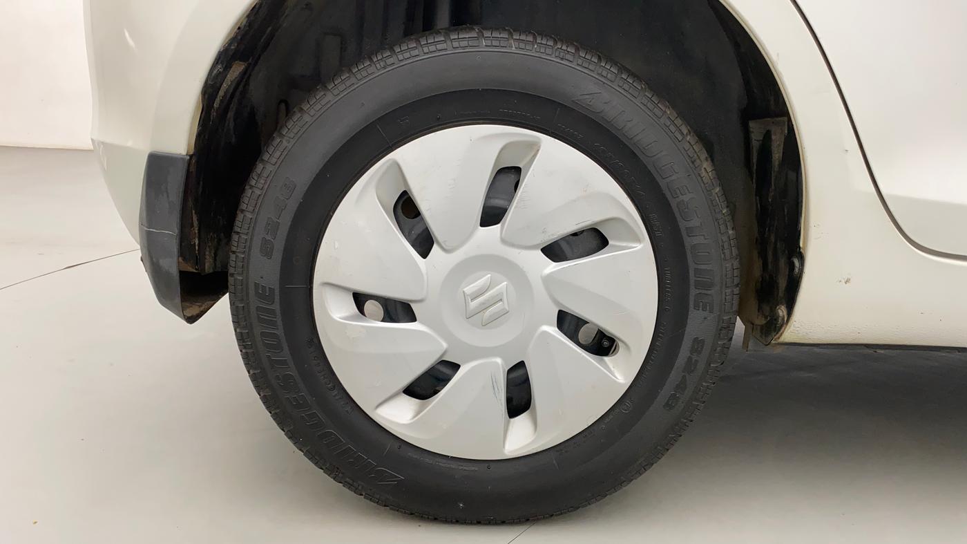 2014 Maruti Swift VDI, Diesel, Manual, 77,227 km, Right Rear Wheel