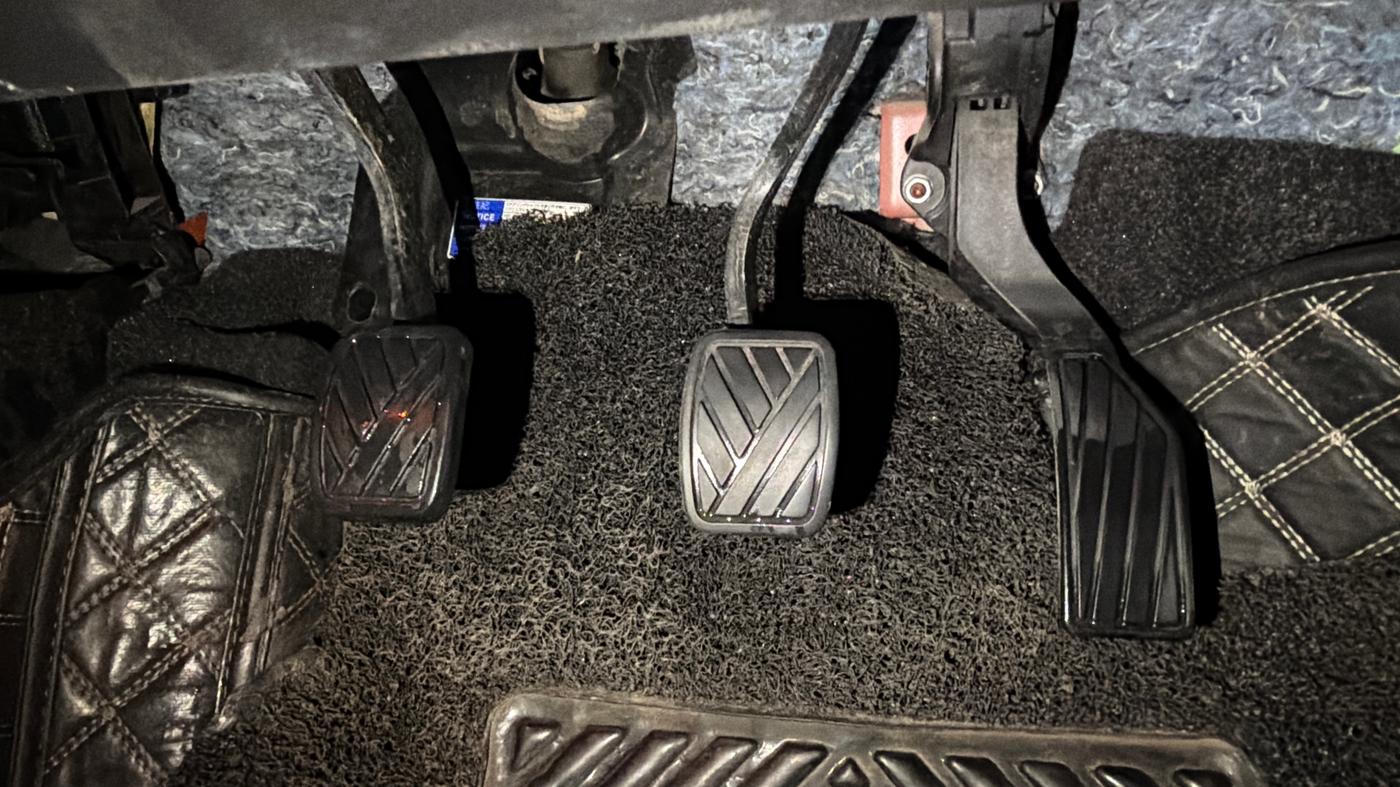 2022 Maruti Vitara Brezza ZXI PLUS, Petrol, Manual, 83,787 km, Pedals