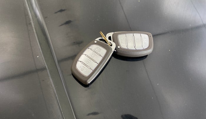 2023 Hyundai Creta SX IVT 1.5 PETROL, Petrol, Automatic, 16,510 km, Key Close Up