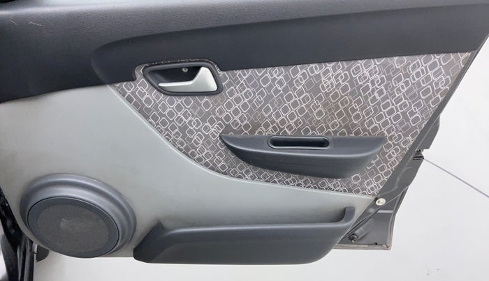 2016 Maruti Alto 800 LXI, Petrol, Manual, 19,015 km, Driver Side Door Panel Controls