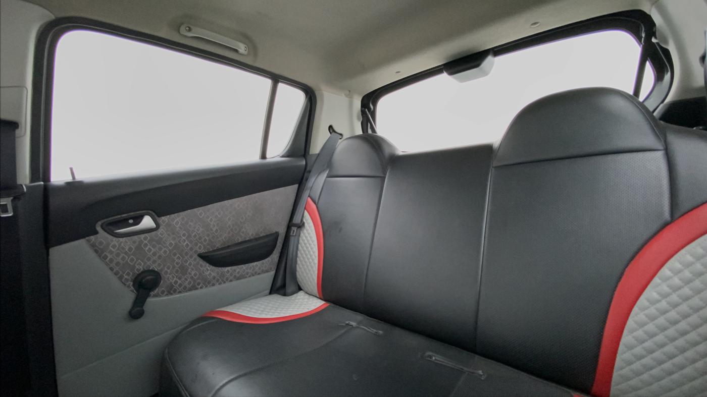 2016 Maruti Alto 800 LXI, Petrol, Manual, 19,015 km, Right Side Rear Door Cabin View
