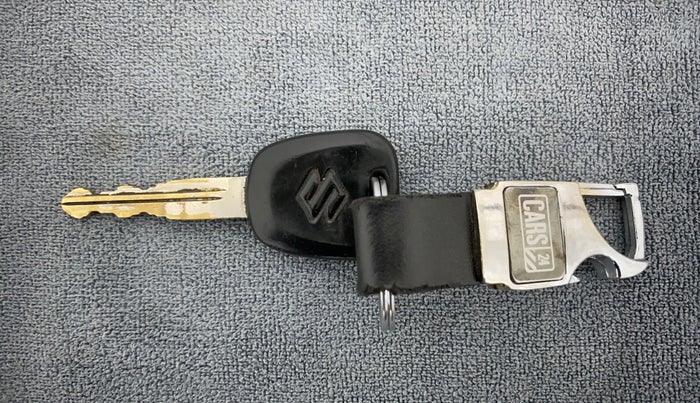 2011 Maruti Swift LXI D, Petrol, Manual, 59,419 km, Key Close Up