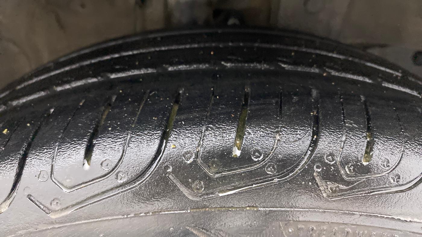2019 Honda Amaze 1.5L I-DTEC VX CVT, Diesel, Automatic, 83,357 km, Right Front Tyre Tread