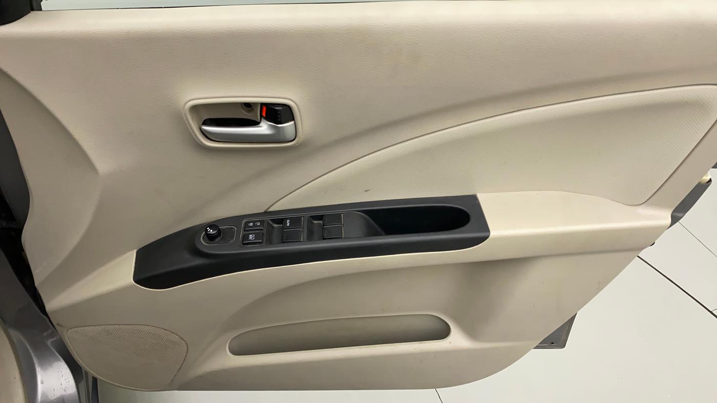 2020 Maruti Celerio VXI (O) CNG, CNG, Manual, 54,531 km, Driver Side Door Panels Control