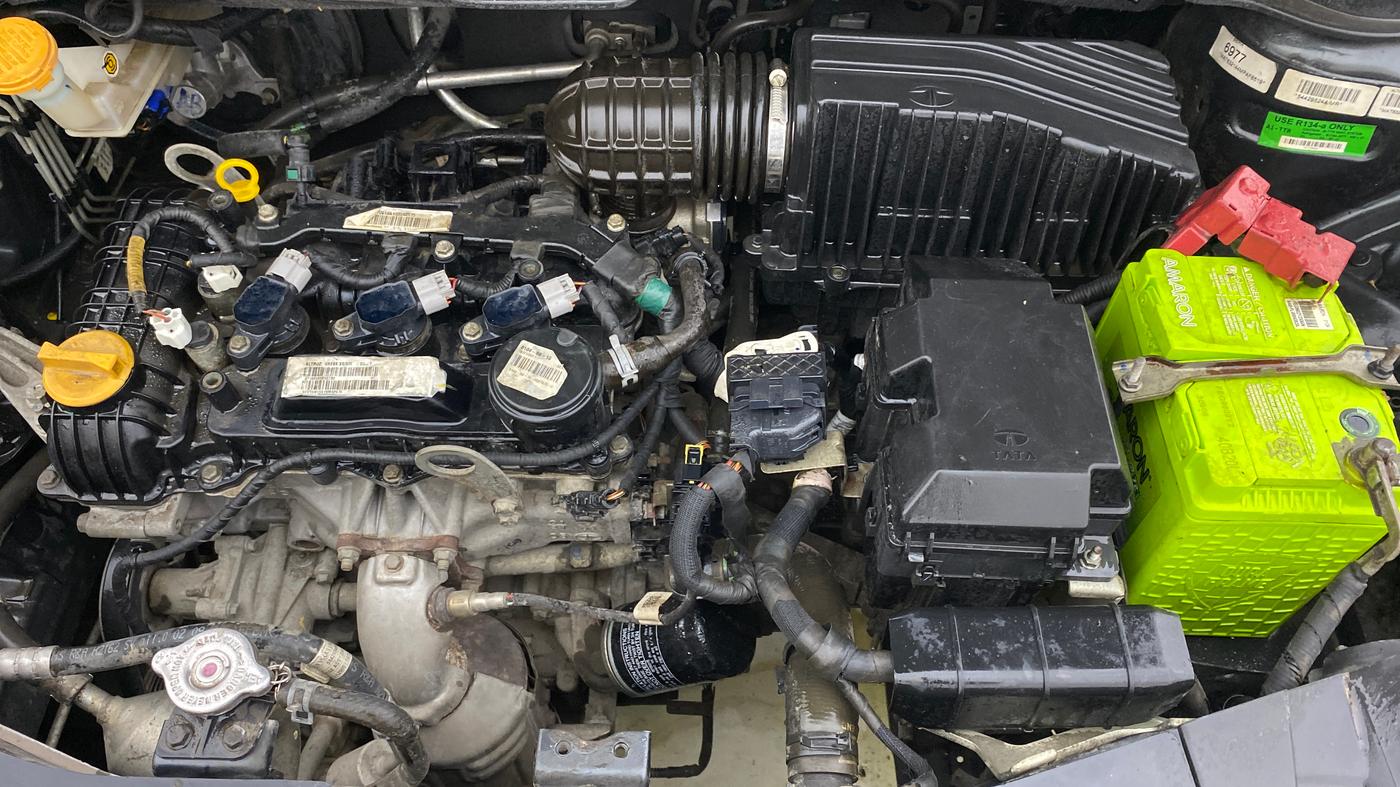 2021 Tata ALTROZ XM PLUS PETROL, Petrol, Manual, 34,212 km, Engine View - Left