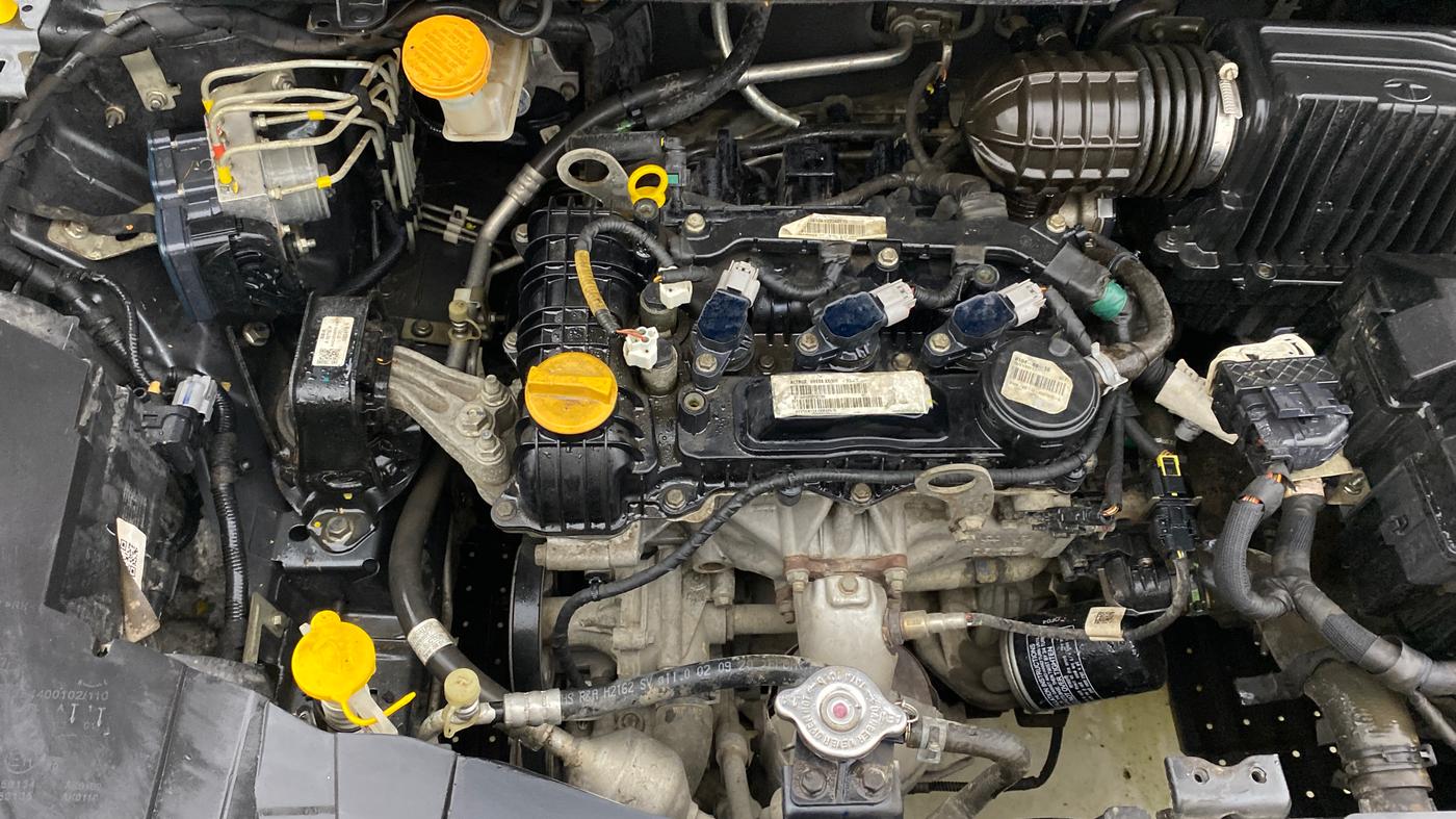 2021 Tata ALTROZ XM PLUS PETROL, Petrol, Manual, 34,212 km, Engine View - Right