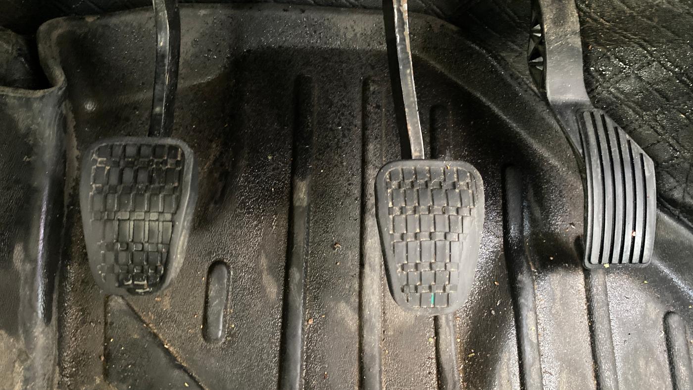 2021 Tata ALTROZ XM PLUS PETROL, Petrol, Manual, 34,212 km, Pedals
