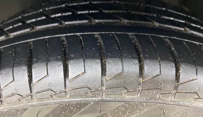 2021 Tata ALTROZ XM PLUS PETROL, Petrol, Manual, 34,212 km, Left Front Tyre Tread