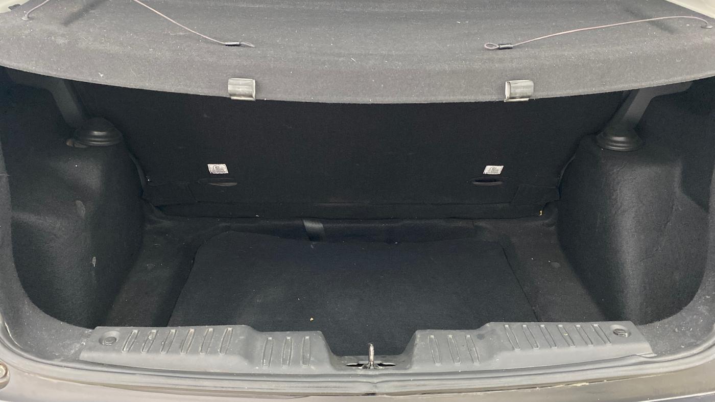2021 Tata ALTROZ XM PLUS PETROL, Petrol, Manual, 34,212 km, Boot Inside