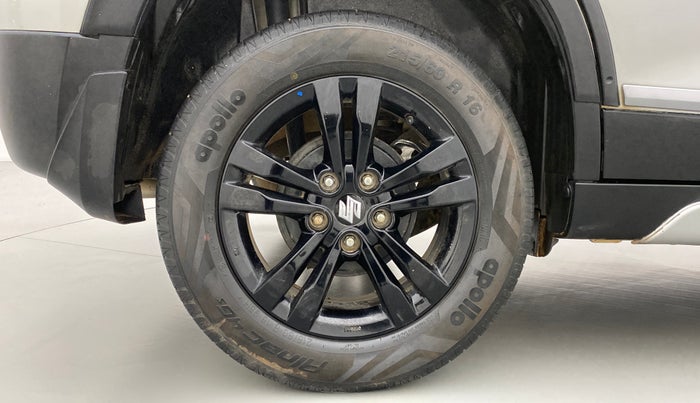 2018 Maruti Vitara Brezza ZDI + AMT, Diesel, Automatic, 32,905 km, Right Rear Wheel