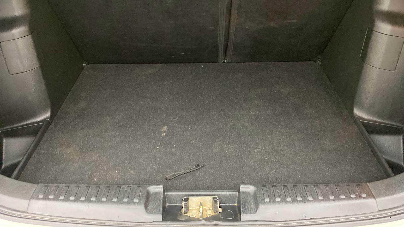 2018 Maruti Vitara Brezza ZDI + AMT, Diesel, Automatic, 32,905 km, Boot Inside