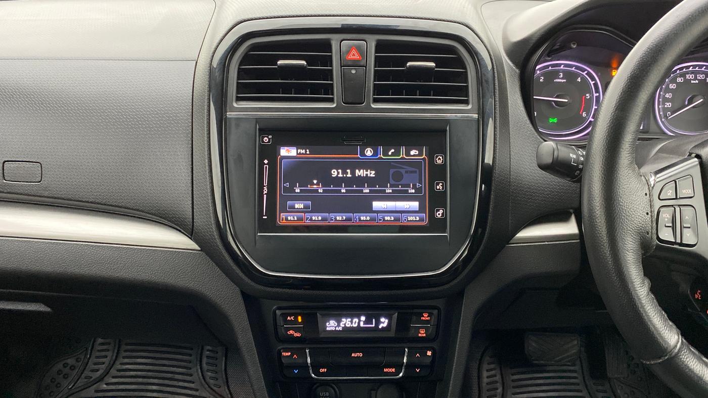 2018 Maruti Vitara Brezza ZDI + AMT, Diesel, Automatic, 32,905 km, Air Conditioner