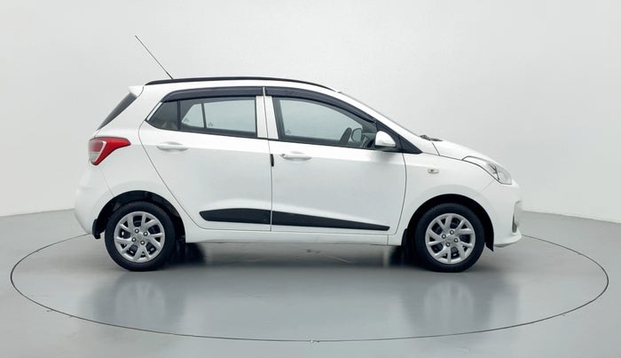 2019 Hyundai Grand i10 MAGNA 1.2 VTVT, Petrol, Manual, 39,910 km, Right Side View