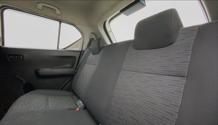 2018 Maruti IGNIS SIGMA 1.2, Petrol, Manual, 35,874 km, Right Side Rear Door Cabin