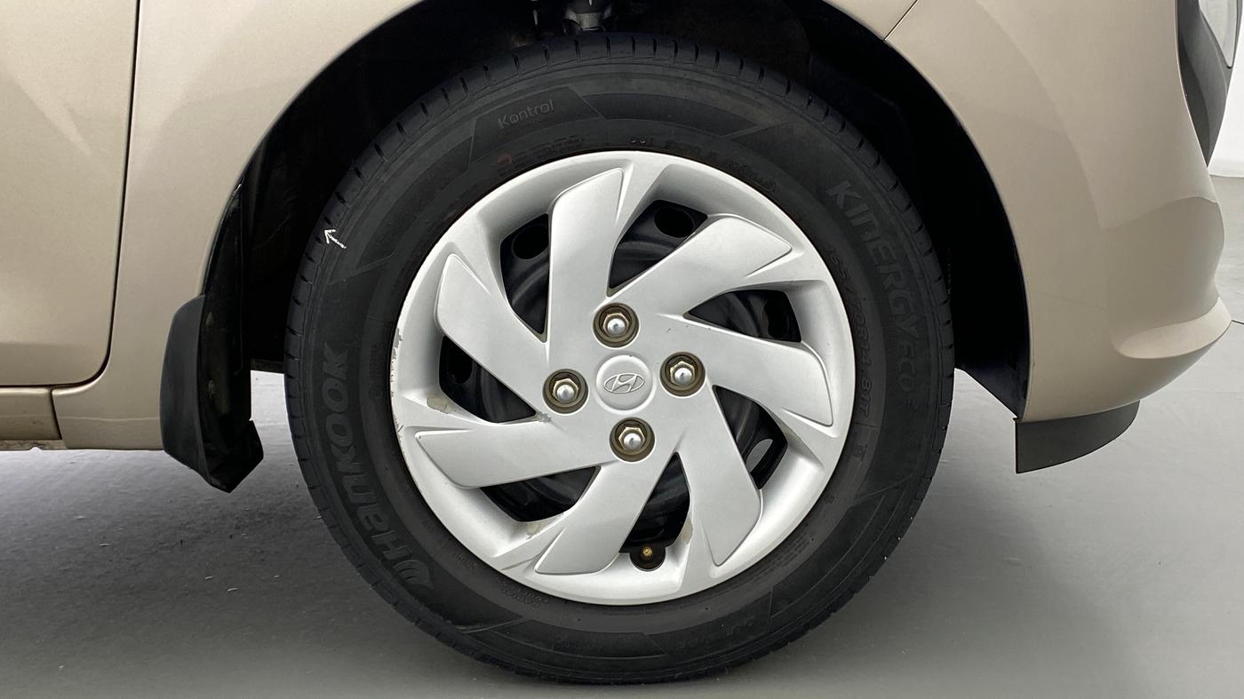 2018 Hyundai NEW SANTRO ASTA 1.1 MT, Petrol, Manual, 41,352 km, Right Front Wheel