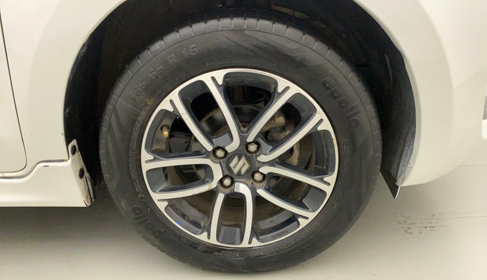 2018 Maruti Swift ZDI PLUS AMT, Diesel, Automatic, 76,634 km, Right Front Wheel