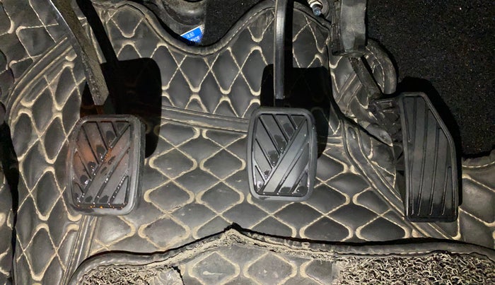 2021 Maruti Baleno ZETA PETROL 1.2, Petrol, Manual, 62,938 km, Pedals