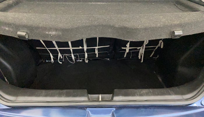 2018 Maruti Baleno DELTA PETROL 1.2, Petrol, Manual, 70,276 km, Boot Inside