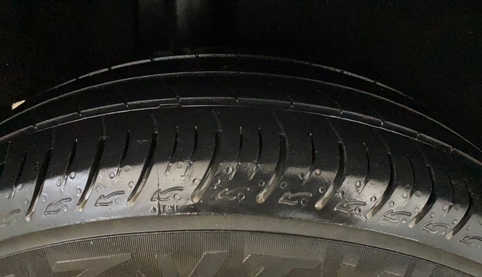 2018 Maruti Baleno DELTA PETROL 1.2, Petrol, Manual, 70,276 km, Right Rear Tyre Tread