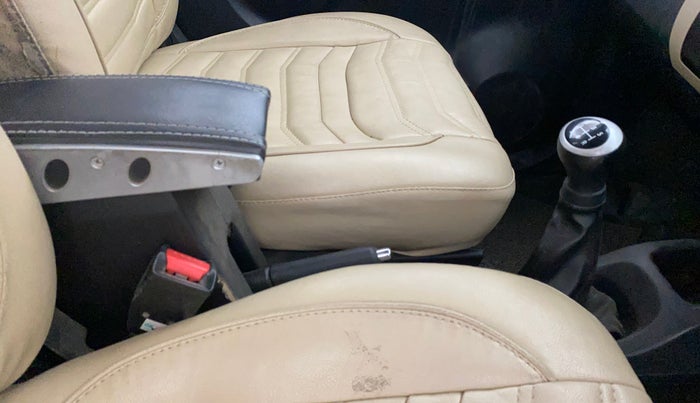 2017 Maruti Wagon R 1.0 VXI+, CNG, Manual, 39,435 km, Gear Lever