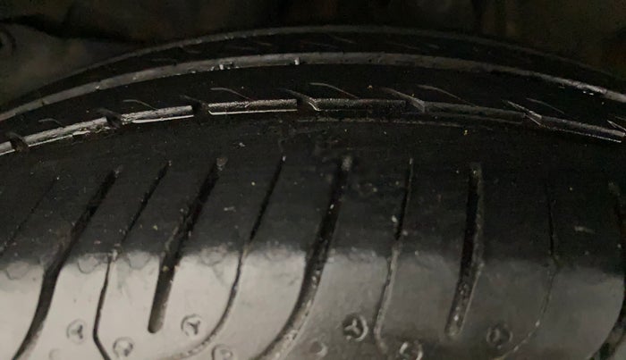 2016 Honda City 1.5L I-VTEC VX, Petrol, Manual, 81,708 km, Left Front Tyre Tread