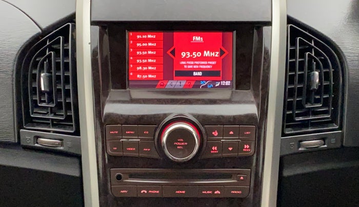 2015 Mahindra XUV500 W8, Diesel, Manual, 97,661 km, Infotainment System