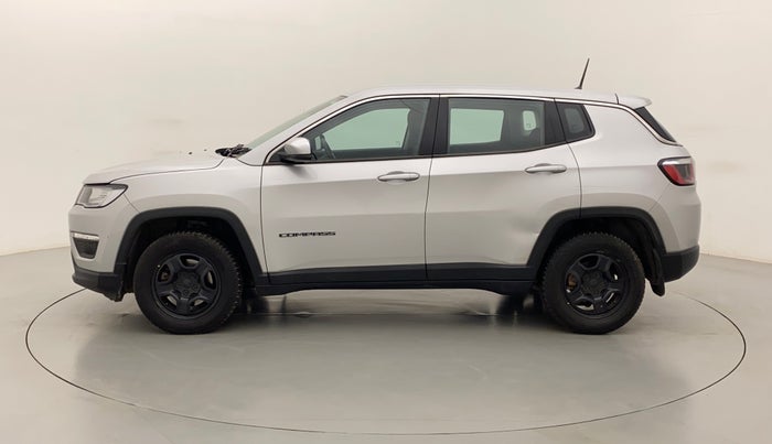2017 Jeep Compass SPORT 2.0 DIESEL, Diesel, Manual, 1,11,878 km, Left Side