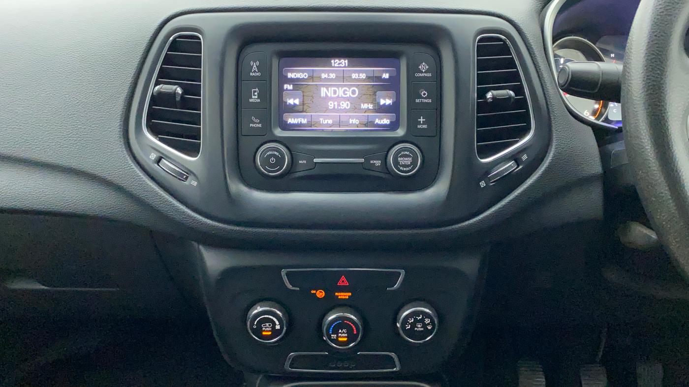 2017 Jeep Compass SPORT 2.0 DIESEL, Diesel, Manual, 1,11,878 km, Air Conditioner