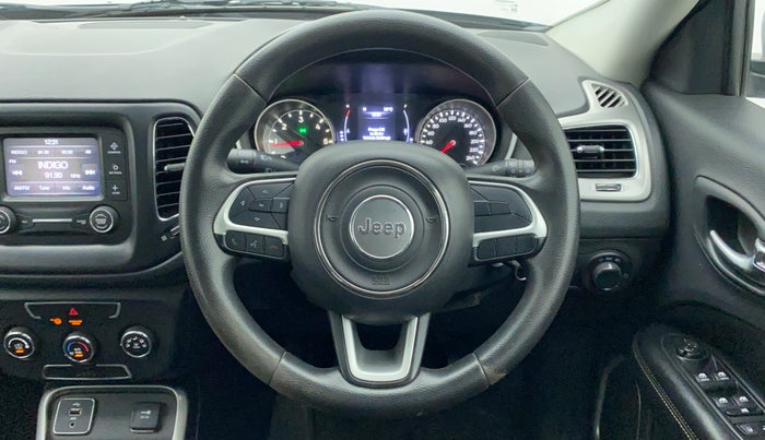 2017 Jeep Compass SPORT 2.0 DIESEL, Diesel, Manual, 1,11,878 km, Steering Wheel Close Up