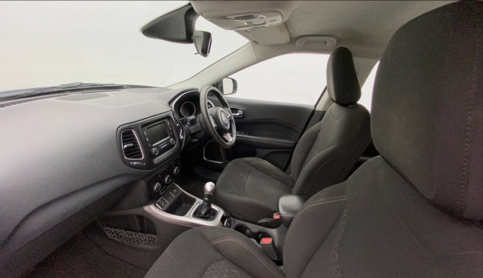 2017 Jeep Compass SPORT 2.0 DIESEL, Diesel, Manual, 1,11,878 km, Right Side Front Door Cabin