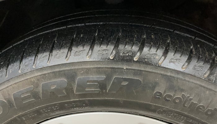 2020 KIA SONET HTX 1.0 IMT, Petrol, Manual, 38,331 km, Left Front Tyre Tread