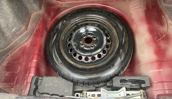 2014 Honda Amaze 1.2L I-VTEC S, Petrol, Manual, 1,08,337 km, Spare Tyre