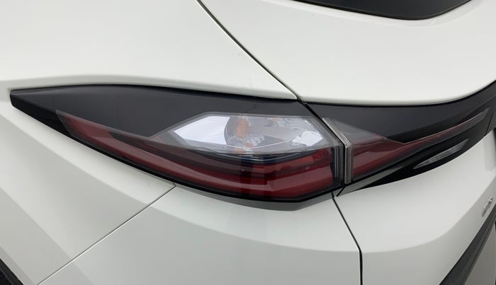 2021 Tata Harrier XZA PLUS 2.0L, Diesel, Automatic, 58,025 km, Left tail light - Minor damage