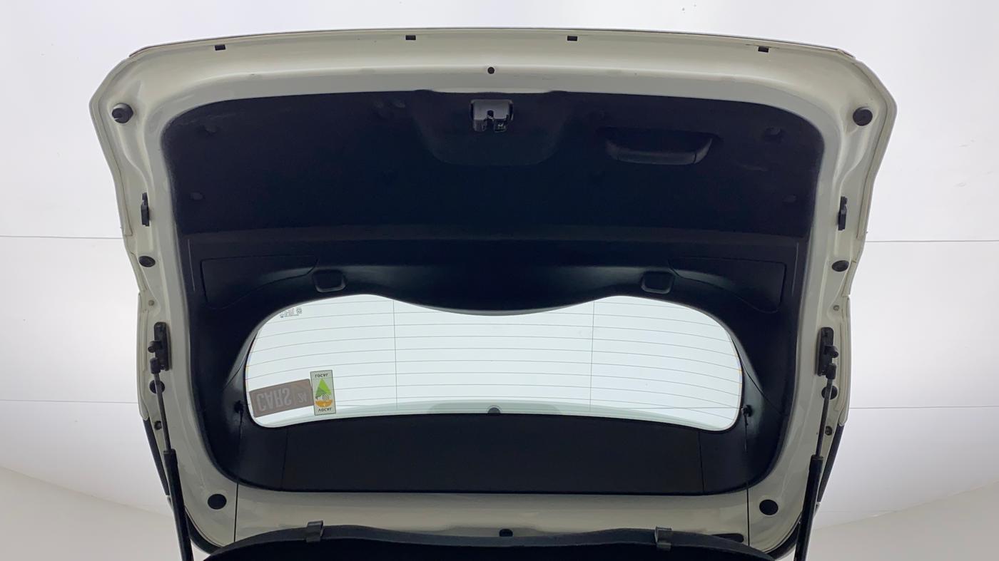 2021 Tata Harrier XZA PLUS 2.0L, Diesel, Automatic, 58,025 km, Boot Door Open