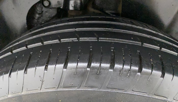 2021 Tata Harrier XZA PLUS 2.0L, Diesel, Automatic, 58,025 km, Left Rear Tyre Tread