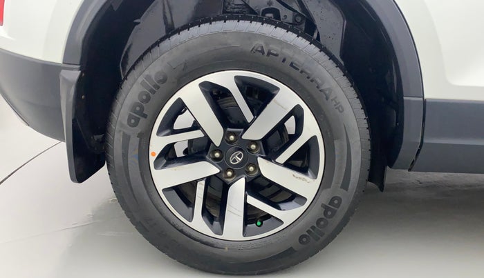 2021 Tata Harrier XZA PLUS 2.0L, Diesel, Automatic, 58,025 km, Right Rear Wheel