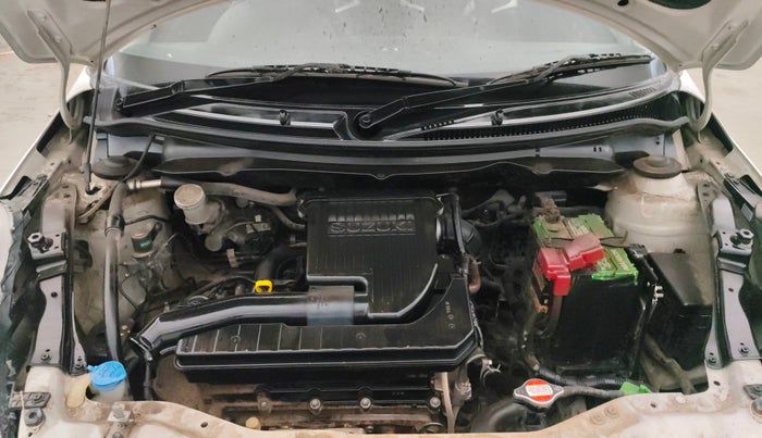 2015 Maruti Swift VXI, Petrol, Manual, 48,924 km, Engine View