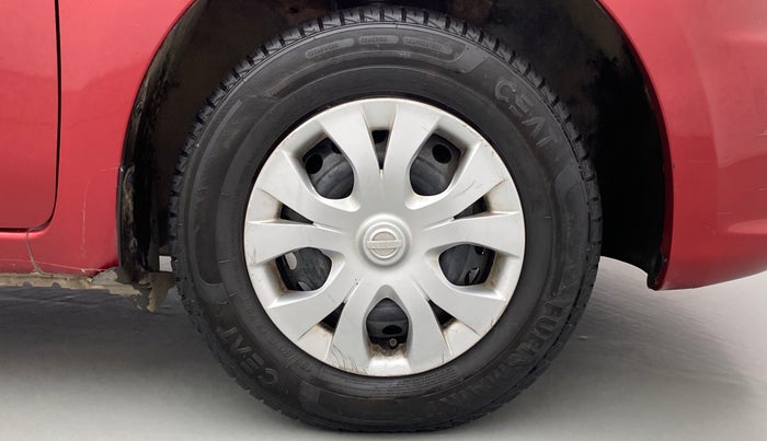 2013 Nissan Micra Active XV, Petrol, Manual, 97,992 km, Right Front Wheel