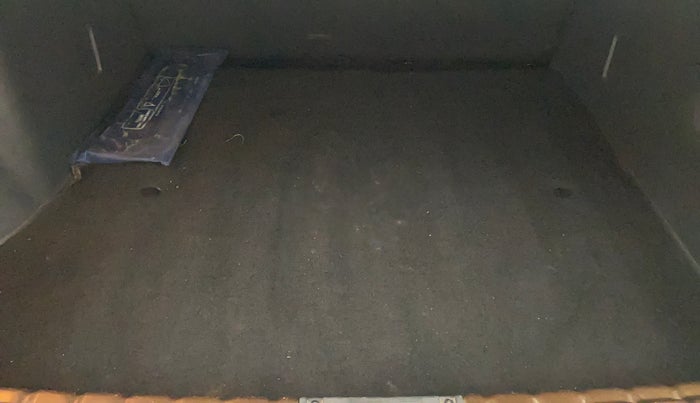 2014 Renault Duster 110 PS RXL DIESEL, Diesel, Manual, 90,221 km, Boot Inside