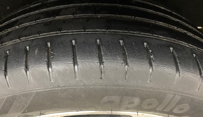 2021 Toyota Glanza V CVT, Petrol, Automatic, 59,886 km, Left Rear Tyre Tread