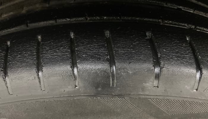 2021 Toyota Glanza V CVT, Petrol, Automatic, 59,886 km, Left Front Tyre Tread