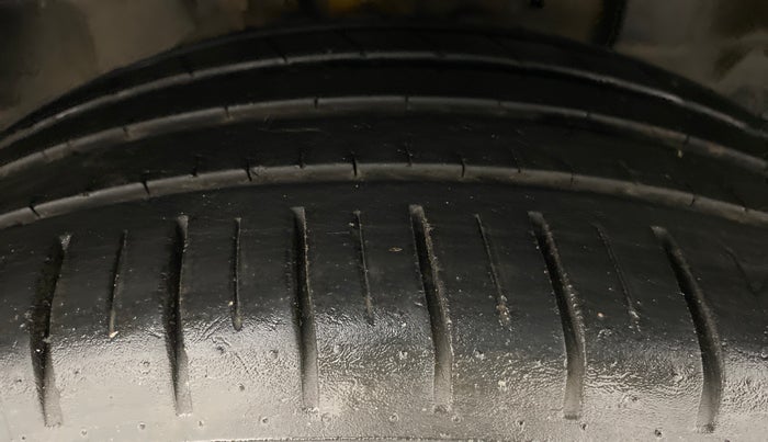 2018 Ford Ecosport 1.5 TDCI TITANIUM PLUS, Diesel, Manual, 62,403 km, Right Front Tyre Tread