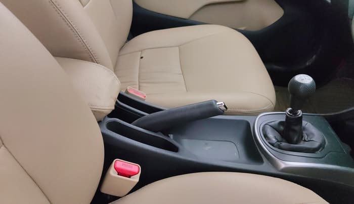 2014 Honda City 1.5L I-VTEC SV, Petrol, Manual, 47,995 km, Gear Lever