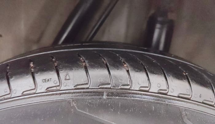 2014 Honda City 1.5L I-VTEC SV, Petrol, Manual, 47,995 km, Left Rear Tyre Tread